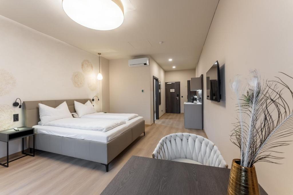 Aparthotel Lavilo Main Square - Resim 27