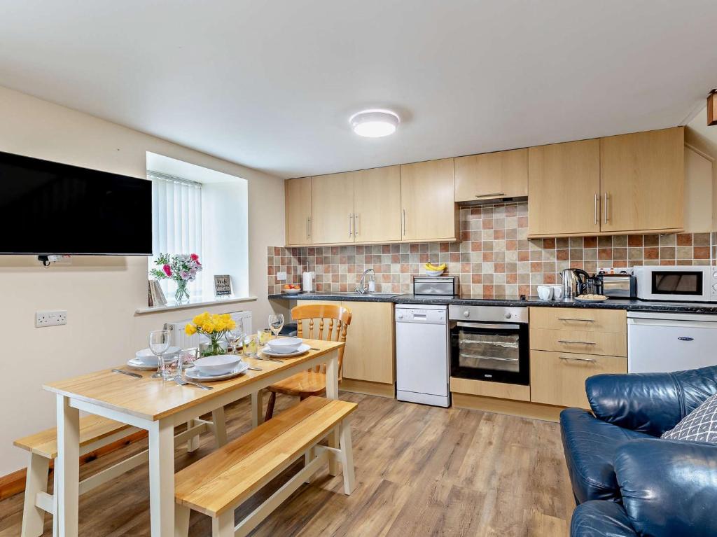 Kuchyň nebo kuchyňský kout v ubytování 2 bed property in Bala North Wales 87274