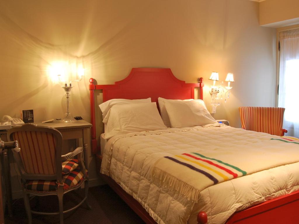 Auberge Place d'Armes - Par Aneyro - Resim 30