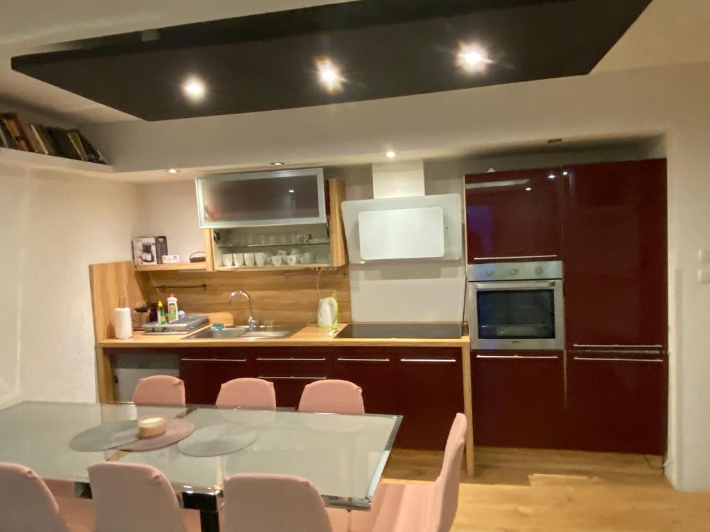 Ana Apartments