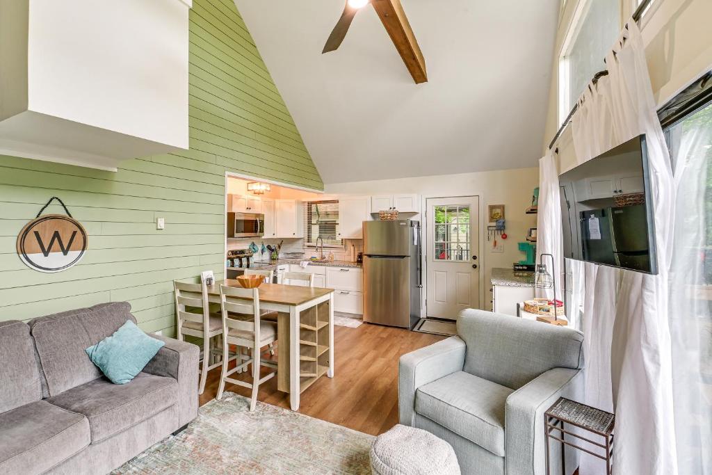 Gallery image of Pool and Marina Access Lewes Home with Fenced Yard! in Lewes