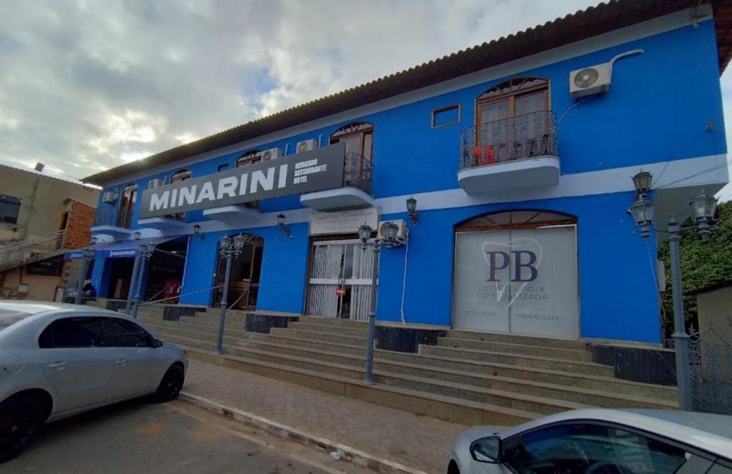 Tòa nhà nơi khách sạn tọa lạc