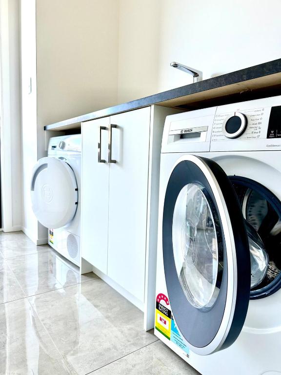 Modern Luxury New Build - Resim 18