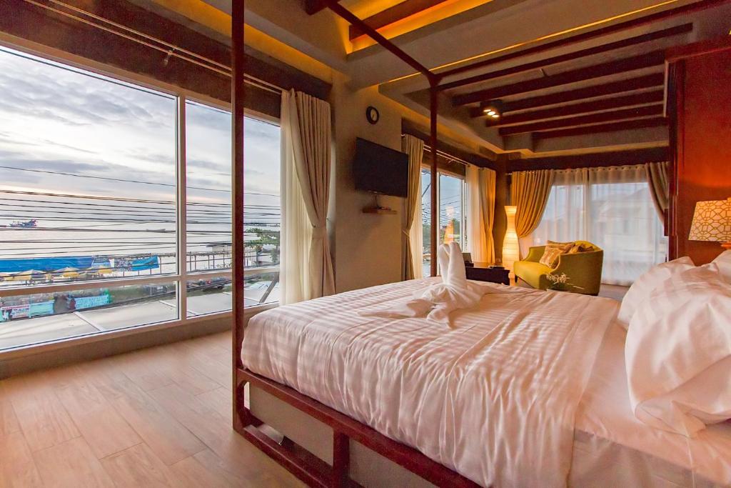 Kroque Boutique & Bistro - Suite Mit Kingsize-Bett