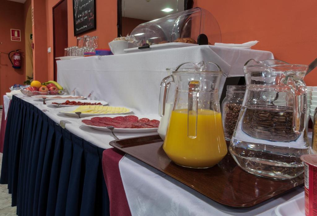 Hotel Cantón - Resim 23