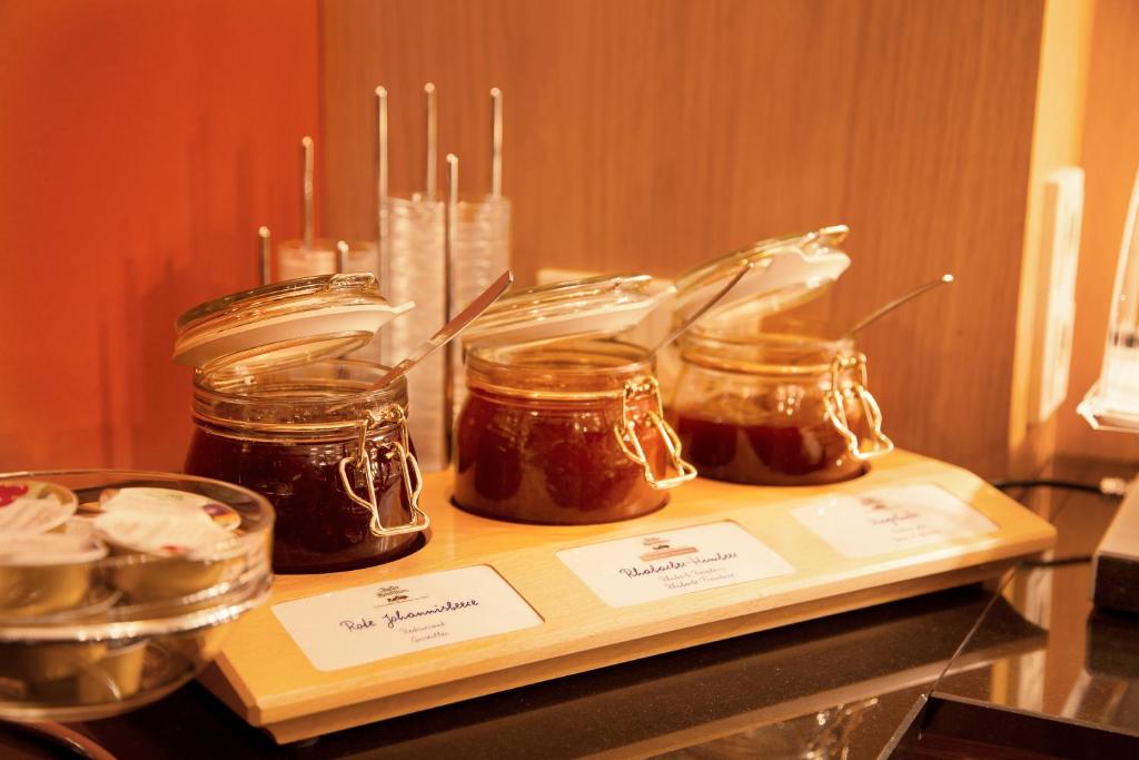 TOWNHOUSE Hotel - Resim 24