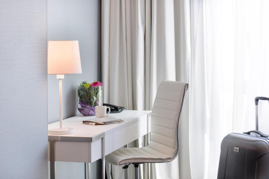 Posezení v ubytování Mercure Hotel Raphael Wien