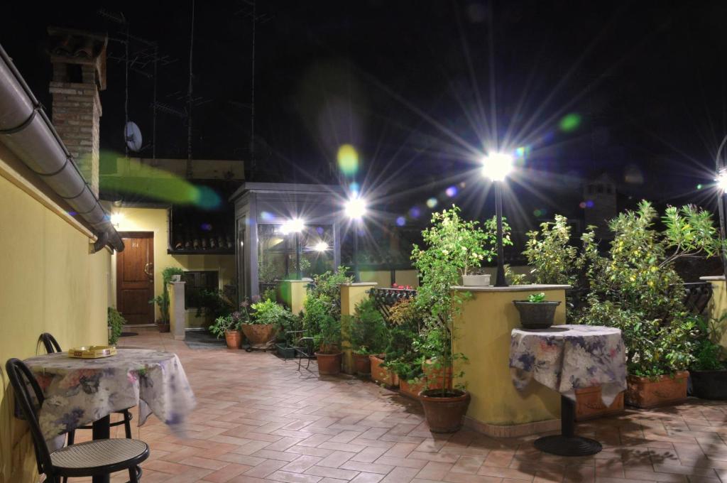 A garden outside Locanda Modigliani