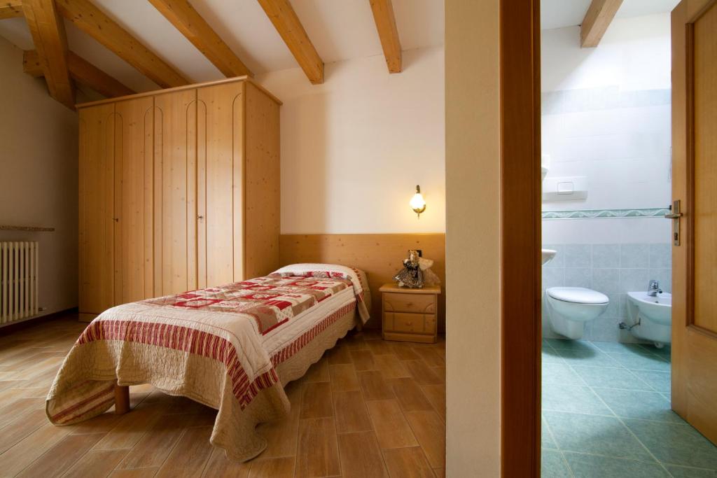 Koupelna v ubytování Hotel Sport