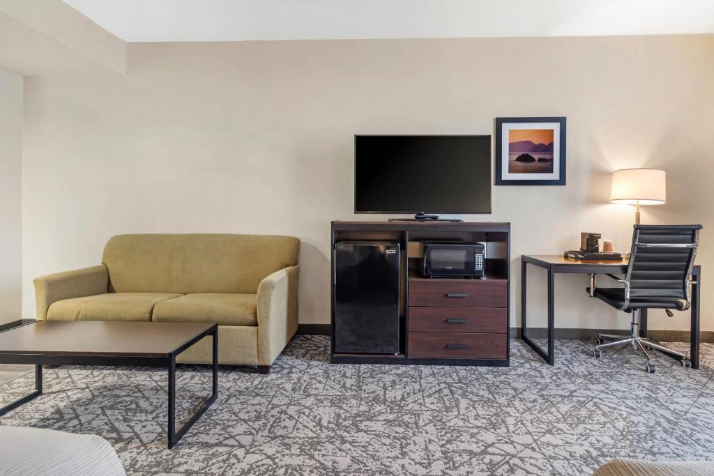 Quality Inn & Suites NJ State Capital Area photo