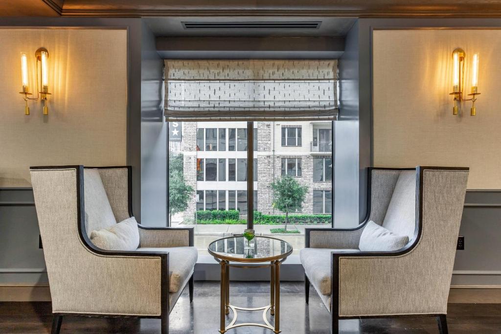 Cambria Hotel Houston Downtown Convention Center photo