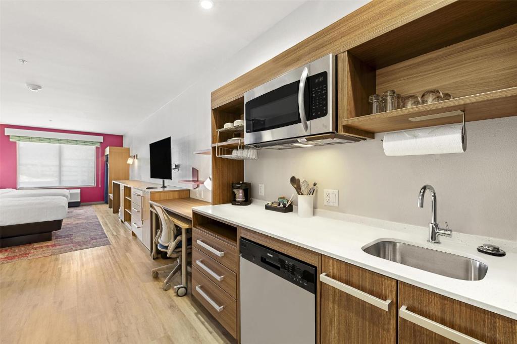 Home2 Suites by Hilton Riverside Downtown Convention Center - Suite Estudio Con Dos Camas Queen