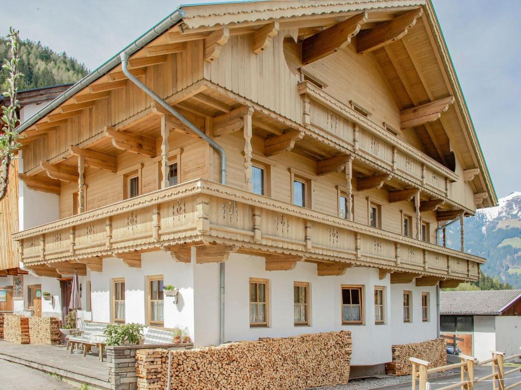 Budova, v ktorej sa apartmán nachádza