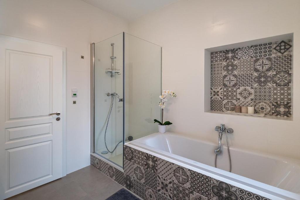 H75 Apartments Kosice Centre - 