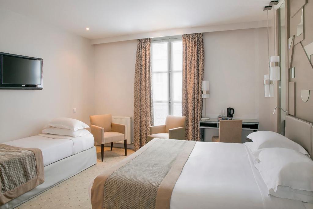 Hôtel A La Villa des Artistes - Resim 38