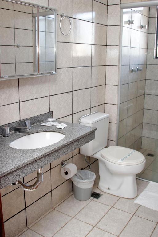Koupelna v ubytování Hotel Midas