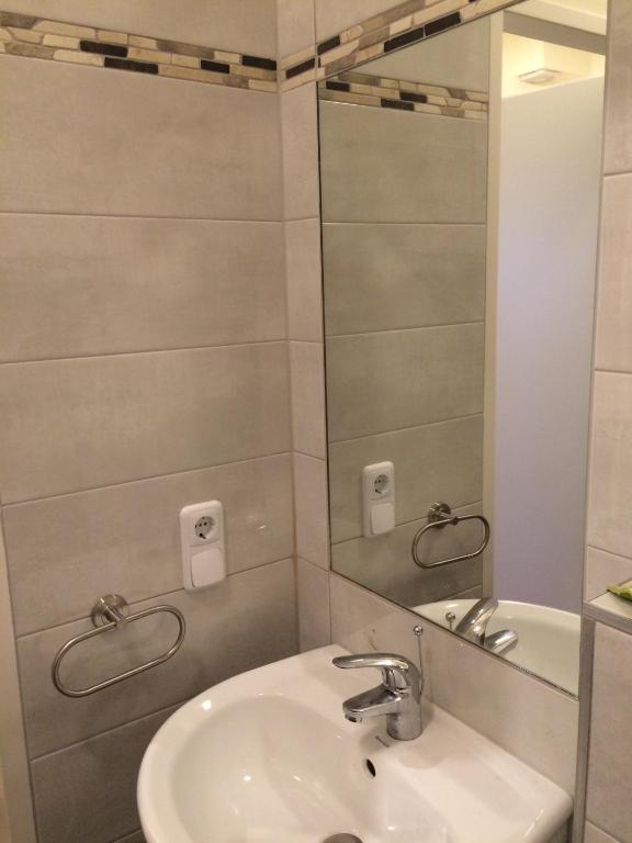 Kúpeľňa v ubytovaní Leopoldauer Apartment
