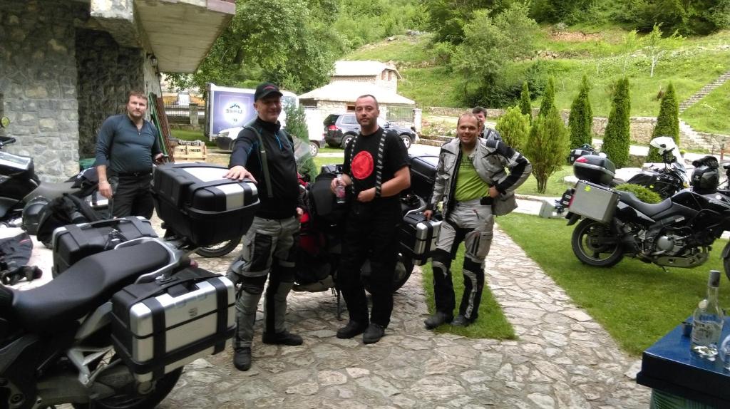 Hosté ubytování Etno Selo VRELO & Camping