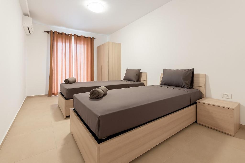 Fotografie z fotogalerie ubytování Gzira 2BR Modern Apartment - G1 v destinaci Gżira