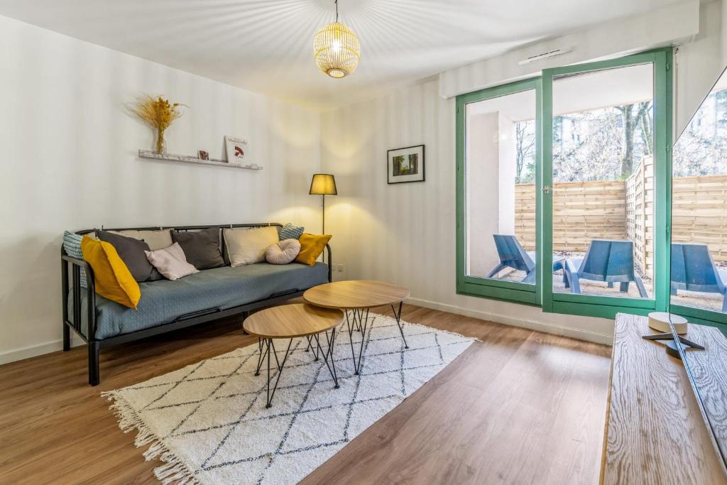 Appartement Rivière Thiou avec jardin