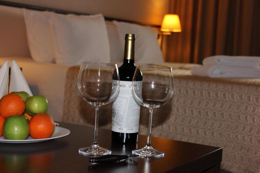 Nápoje v ubytování Kendros Hotel