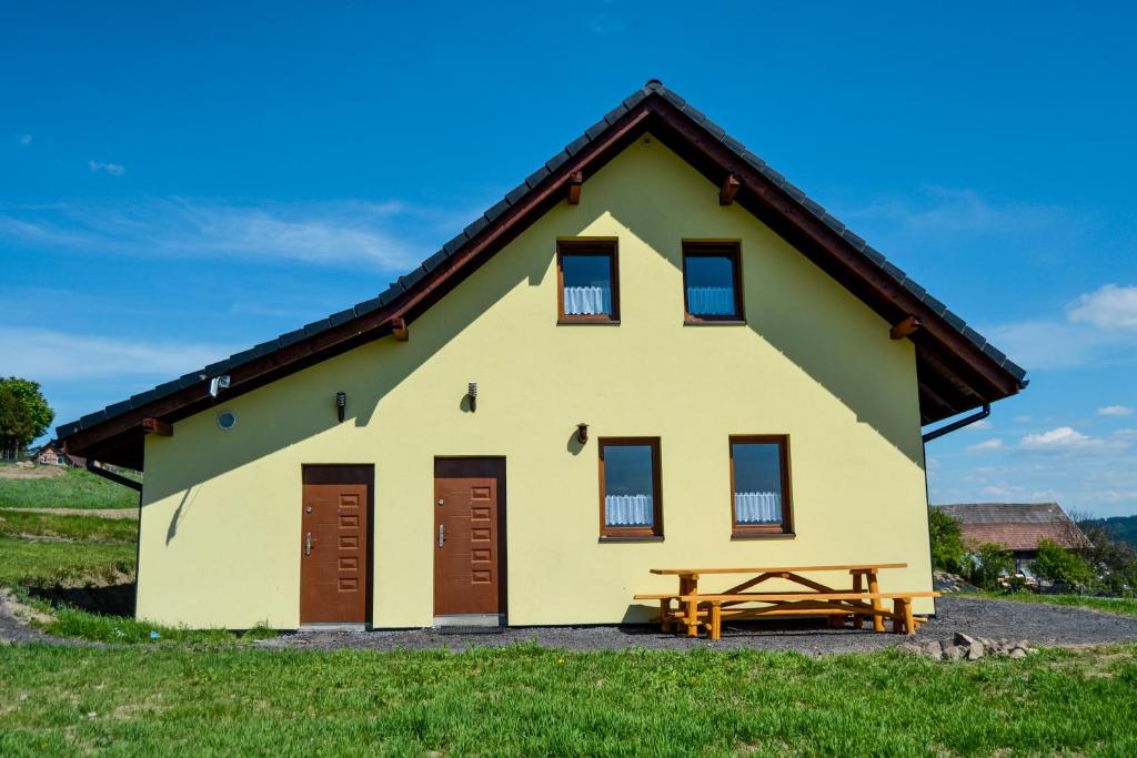 Budova, v ktorej sa dovolenkový dom nachádza