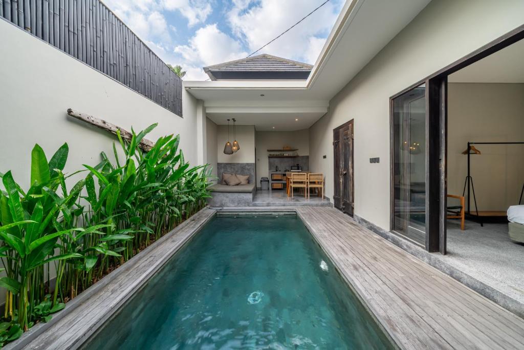 Sleek Designer Villa - 2BR - Pool Paradise in Canggu,‏ קרובוקאן (מחירים ...