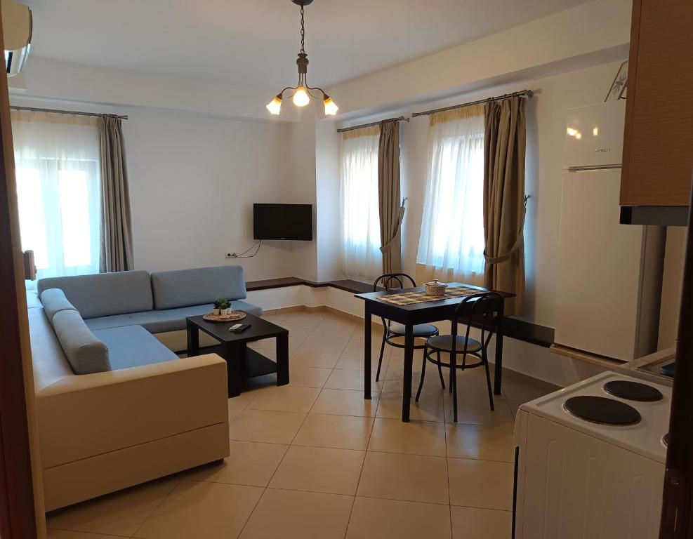 To Agioklima - Resim 17