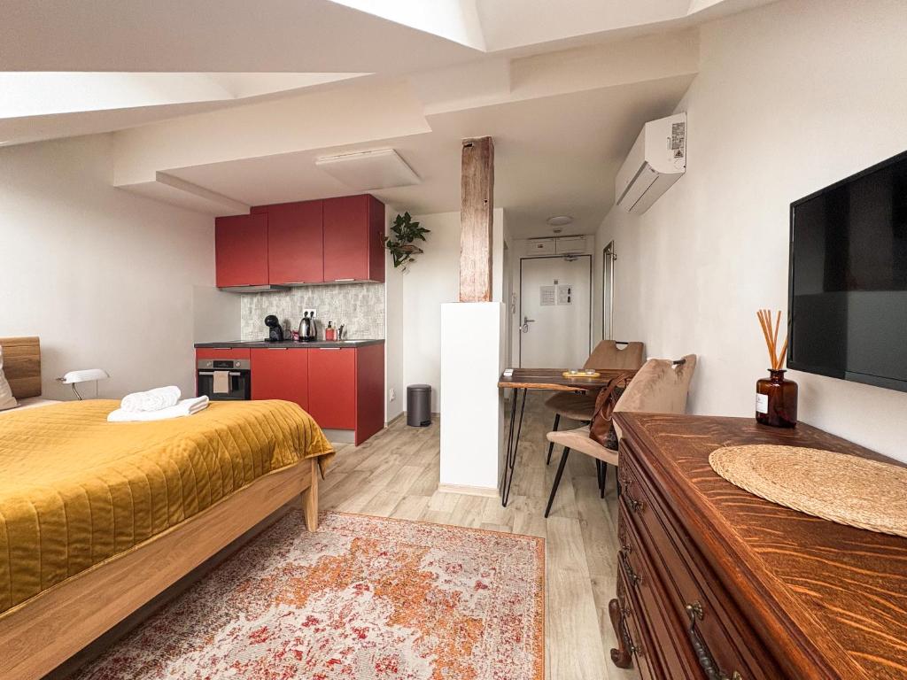 Μια τηλεόραση ή/και κέντρο ψυχαγωγίας στο Comfy central city retreat