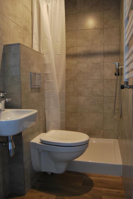 Pokoje Gościnne "Sowa" - 10