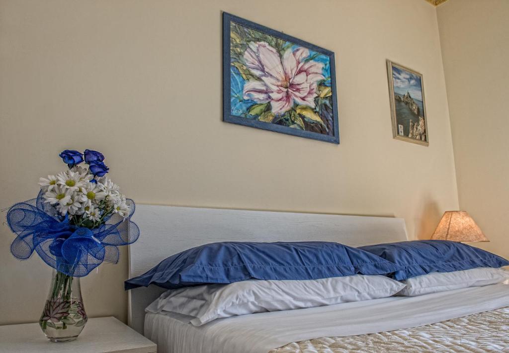 Postel nebo postele na pokoji v ubytování Airport House B&B