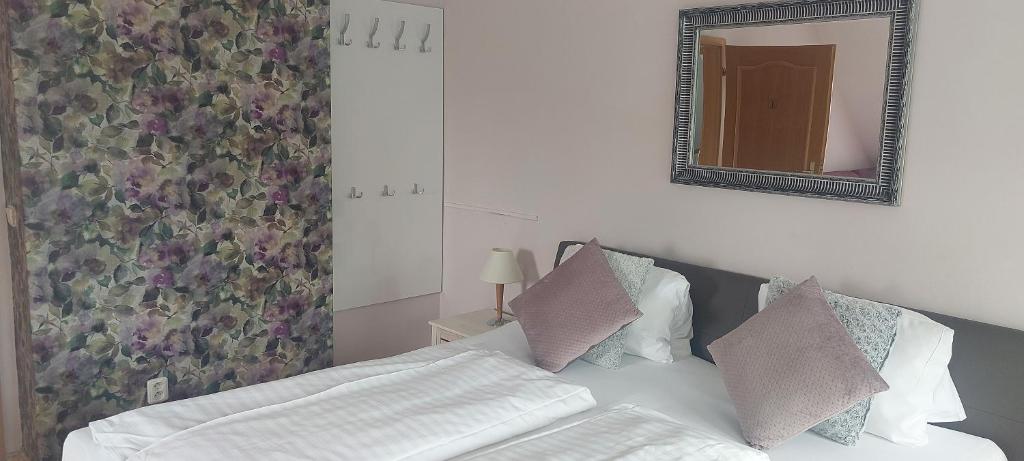 Pension Rainbow*** - 14