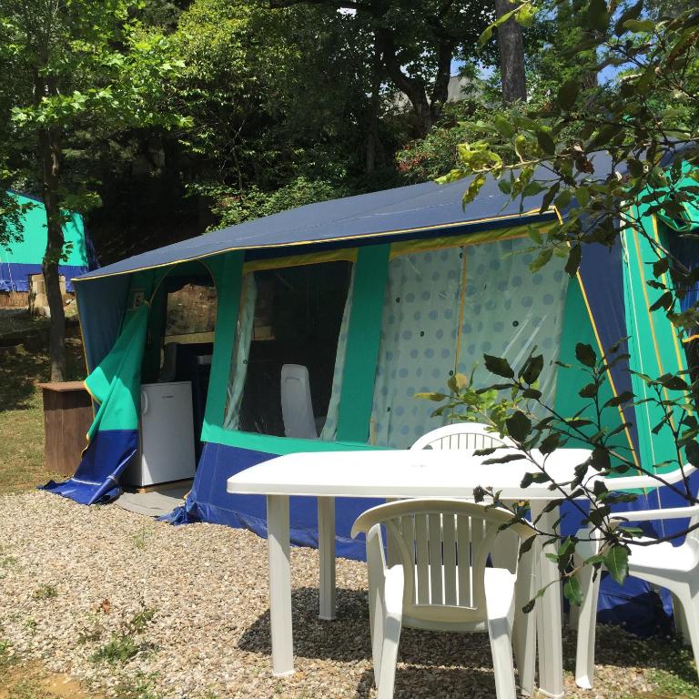 Camping Il Boschetto Di Piemma, San Gimignano – 2023 legfrissebb árai