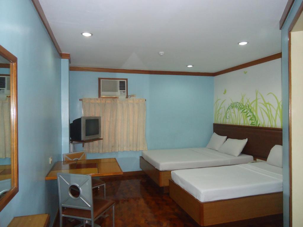 Park Bed and Breakfast Hotel Pasay - Quarto Triplo Básico Básico
