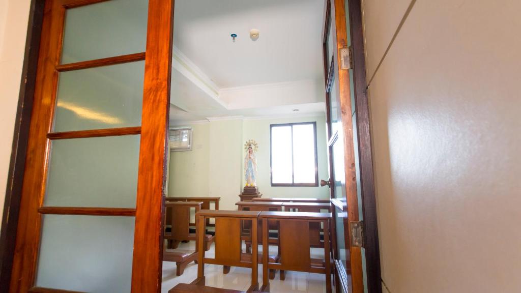 Fotografie z fotogalerie ubytování One Lourdes Dormitel v destinaci Iloilo City