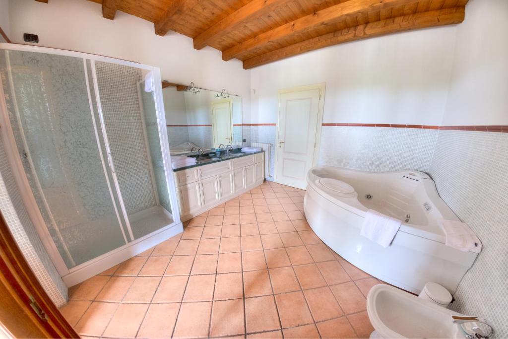 Agriturismo Villa Antonella - Chambre Quadruple Supérieure