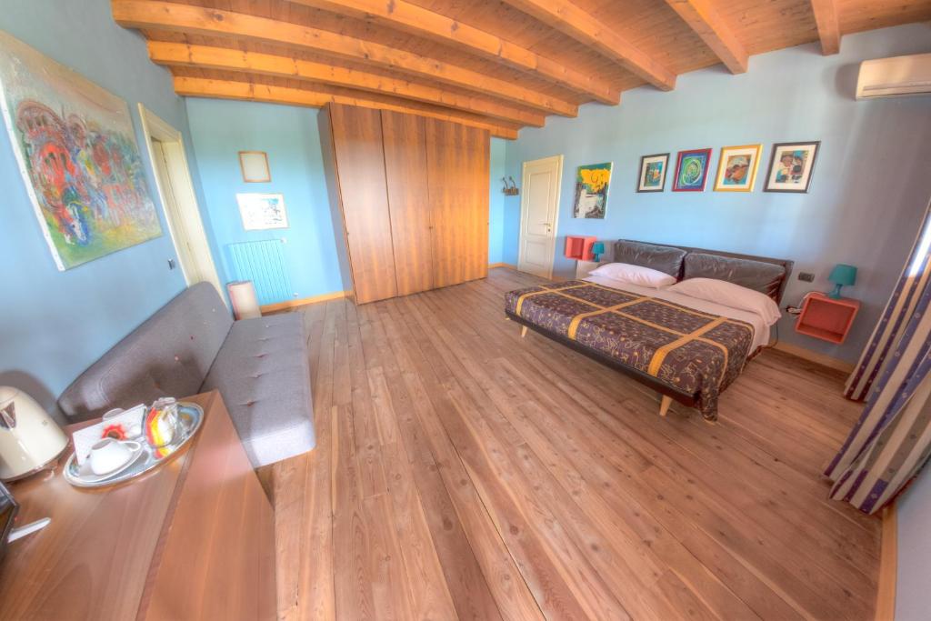 Agriturismo Villa Antonella - Chambre Double De Luxe Avec Lit Supplémentaire