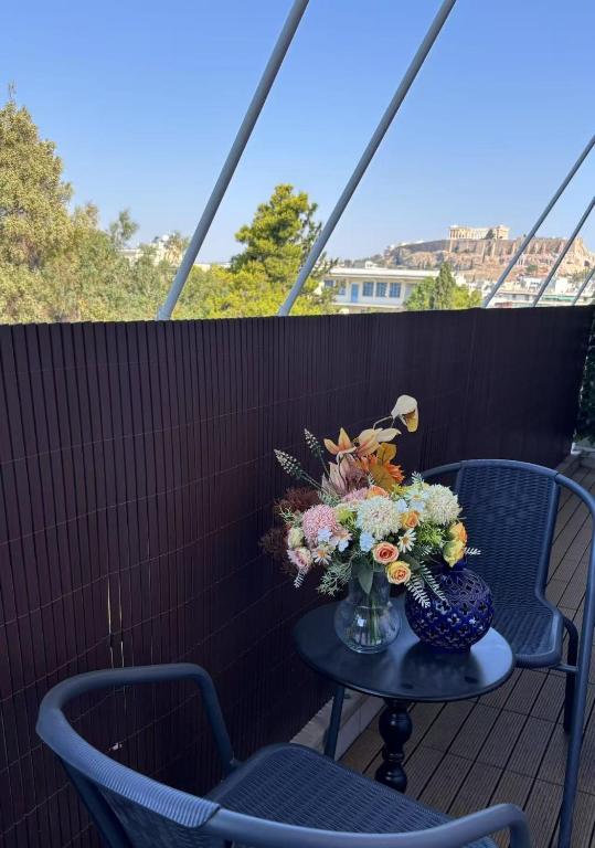 Stunning Acropolis views and convenient living