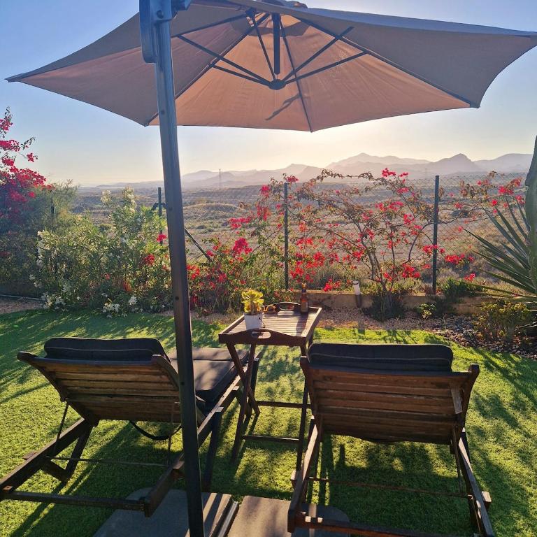 Luxury villa with view and garden near Alicante