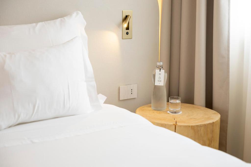 Hi Hotels Sirmione - Lakeview Pool - 10