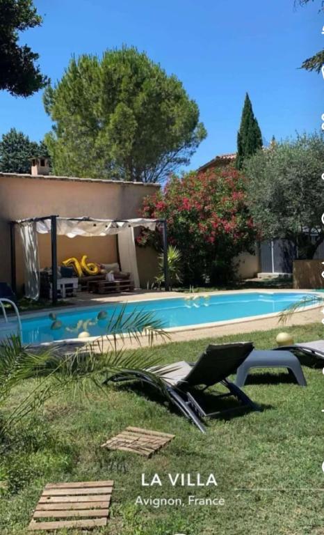 3km Festival villa 4 chambres-jardin piscine - 3parking TRAMWAY