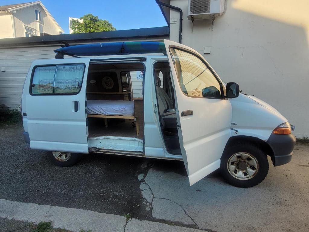 Φωτογραφία από το άλμπουμ του Lofoten Backyard, Super Hi-ace 4X4, Good ONLY! σε Svolvær