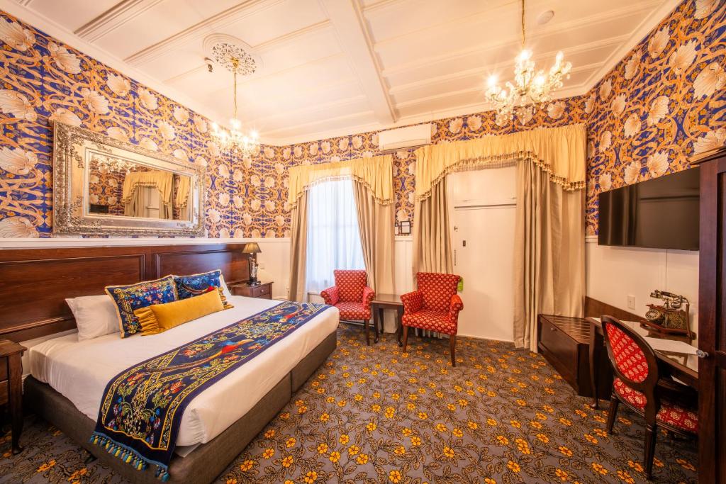 Prince's Gate Hotel - Estate Room