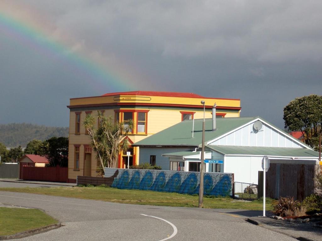 CROOKED MILE COTTAGE - BY THE SEA history and charm - Resim 41