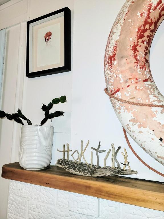 CROOKED MILE COTTAGE - BY THE SEA history and charm - Resim 33