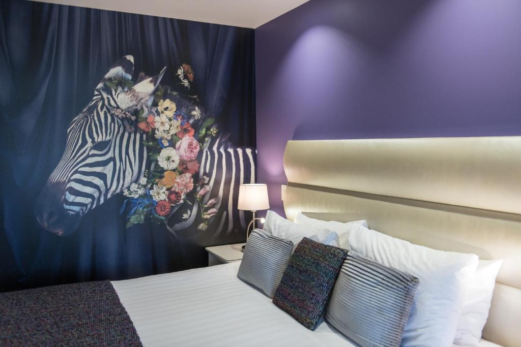 
Studio with Spa Bath - Riverfront
