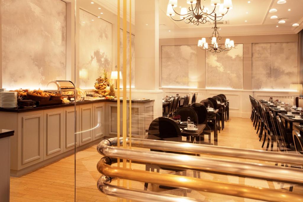 Hotel Victoria - Resim 16