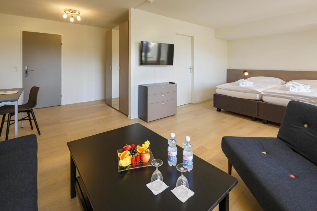Postel nebo postele na pokoji v ubytování VitalBoutique Hotel Zurzacherhof
