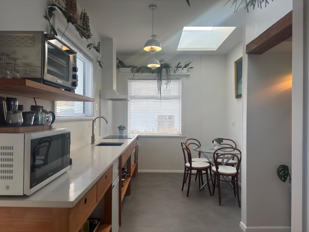 White Oasis - Resim 8