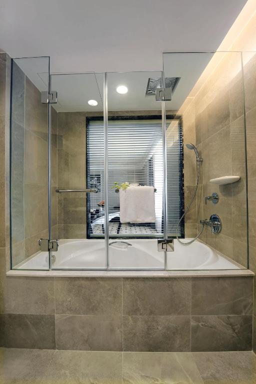 Club Premium Deluxe